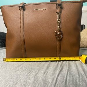 Michael Kors Tote
